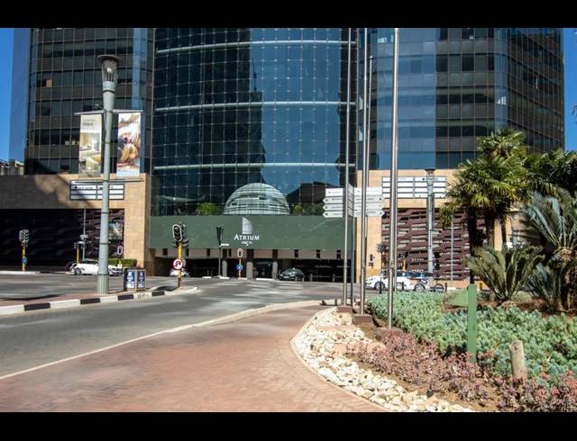 7M² OFFICE TO LET IN SANDTON CENTRAL